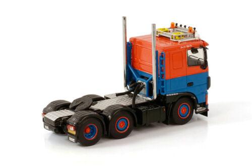 WSI DAF XF COMFORT CAB MY2017 6X2 TWINSTEER MARK HOEK 1/50 DIECAST Truck view3