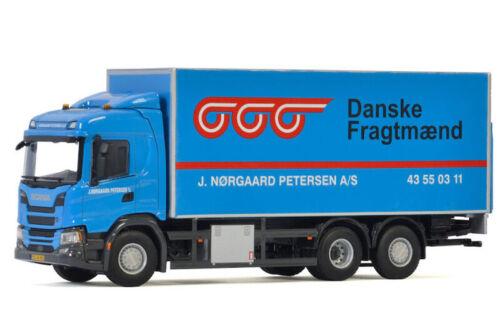 WSI 1:50 SCANIA G CG17N 6X2 TAG AXLE RIGED BOX-3 AXLE J.NØRGAARD PETERSEN view1