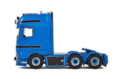 WSI DAF XF SUPER SPACE CAB MY2017 6X2 TWINSTEER VERDEGAAL 1/50 Truck view3