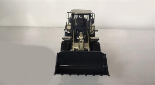 LIUGONG CLG 856H Wheel Loader 60th Anniversary Edition Silver 1/35 Diecast Model view9