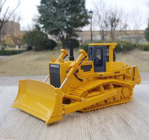 SHANTUI SD52-5 Bulldozer 1/43 DIECAST Truck Pre-built Model view1