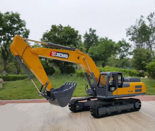 XCMG XE370DK Excavator yellow 1/30 Diecast Truck Pre-built Model view1