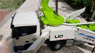 FOTON Foton Loxa L10 EST concrete pump truck 1/35 DIECAST Truck Pre-built Model view9