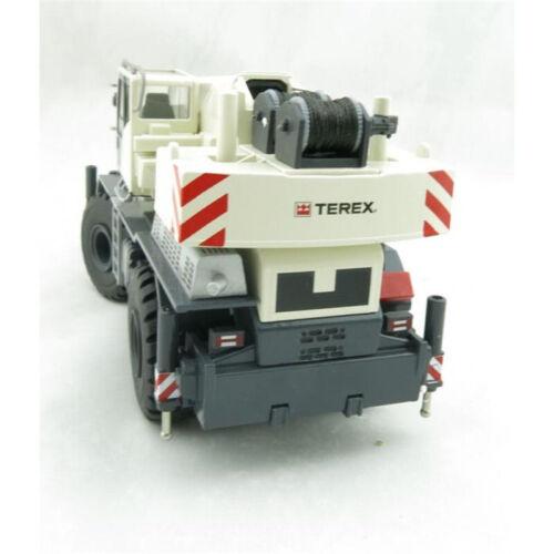Conrad Terex RT 100US Rough Terrain Crane US edition 1/50 DIECAST Model view6