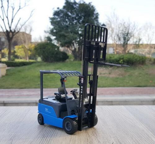 BYD ECB35 Forklift Blue 1/25 Diecast Truck Pre-built Model view10