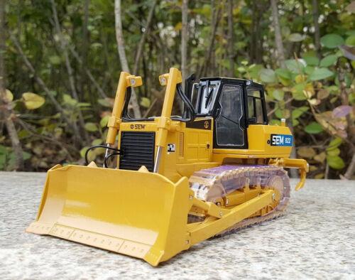 CATERPILLAR SEM822 bulldozer 1/35 DIECAST Truck Pre-built Model view7