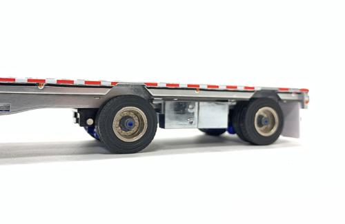 WB Weiss Brothers East Drop Deck Trailer blue with Accessories 1/50 Pre-built view5