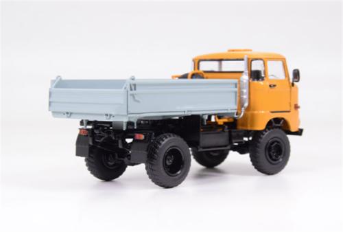 Start Scale Models IFA-W50LA 4x4 DUMP TRUCK 1/43 ABS Truck Pre-built Model view3